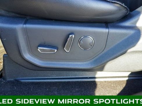 Used 2018 Ford F150 Lariat w/ Equipment Group 502A Luxury image 15