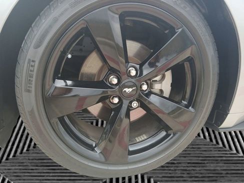 Used 2022 Ford Mustang Coupe w/ Black Accent Package image 9