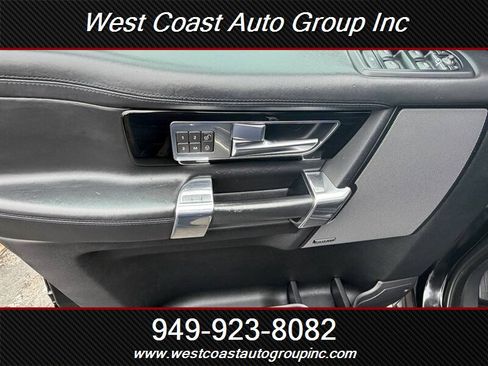 Used 2015 Land Rover LR4 HSE LUX image 27