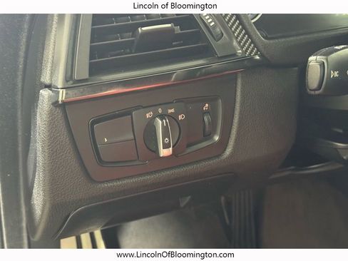 Used 2015 BMW M4 Convertible image 25