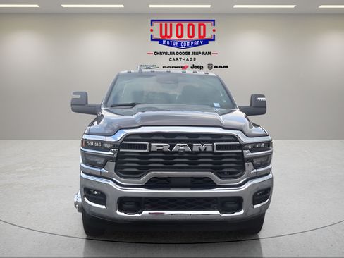 New 2026 RAM 3500 Big Horn AWD/4WD image 9