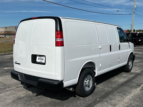 New 2025 Chevrolet Express 2500 w/ Driver Convenience Package image 4