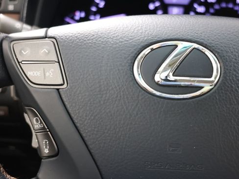 Used 2010 Lexus LS 460 RWD image 29