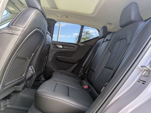 New 2026 Volvo XC40 B5 Ultra w/ Protection Package Premier AWD/4WD image 16