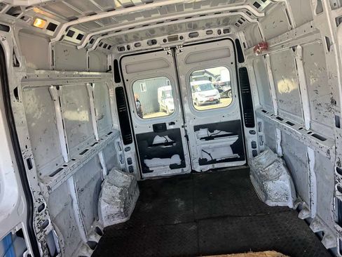 Used 2019 RAM ProMaster 2500 FWD image 11
