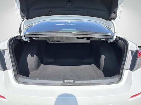 Used 2024 Honda Civic Touring image 12
