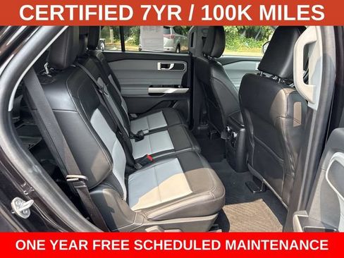 Used 2022 Ford Explorer XLT w/ Equipment Group 202A AWD/4WD image 11
