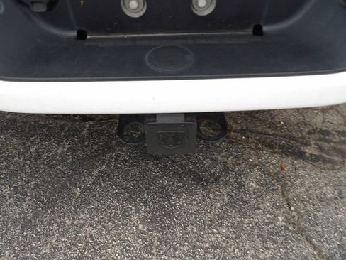 Used 2018 RAM 1500 Express image 14