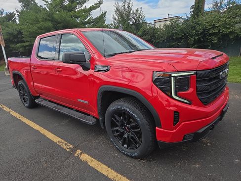 Used 2023 GMC Sierra 1500 Elevation w/ LPO, Elevation Black Package AWD/4WD image 1