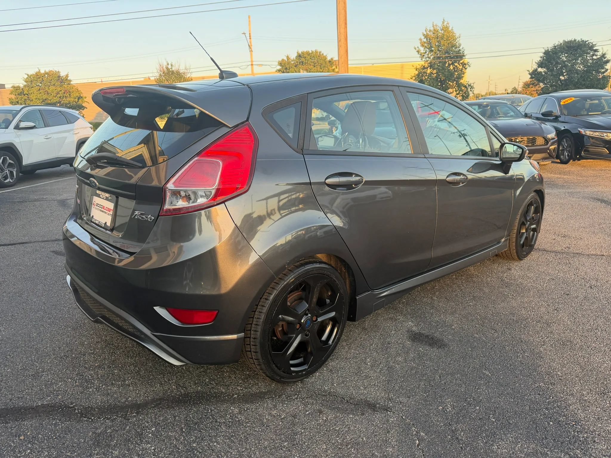 Used 2016 Ford Fiesta ST FWD image 7