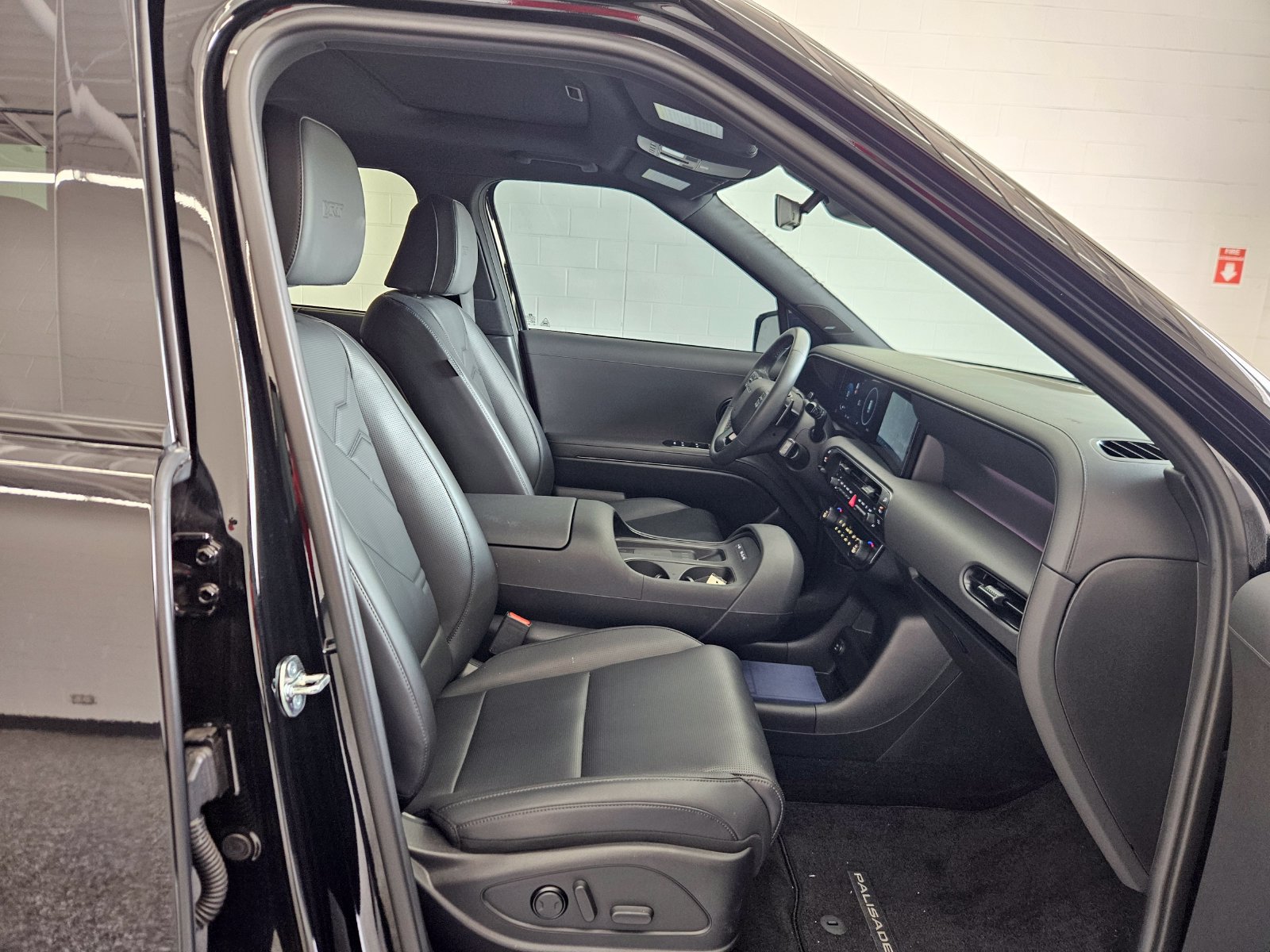 Used 2026 Hyundai Palisade XRT Pro AWD/4WD image 35