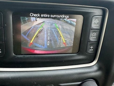 Used 2017 Jeep Grand Cherokee Laredo w/ Quick Order Package 2BE image 16