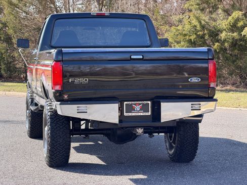 Used 1997 Ford F250 4x4 Regular Cab Heavy Duty image 5