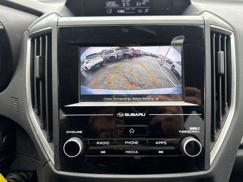 Certified 2023 Subaru Crosstrek 2.0i image 19