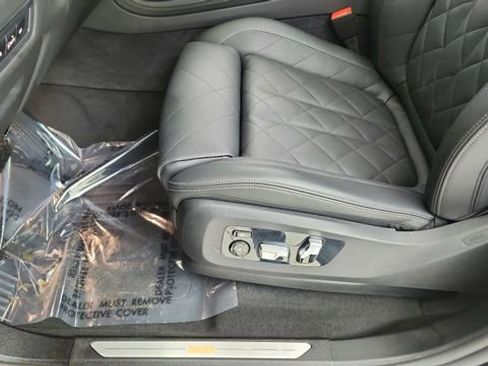 Used 2026 BMW X7 xDrive40i image 37