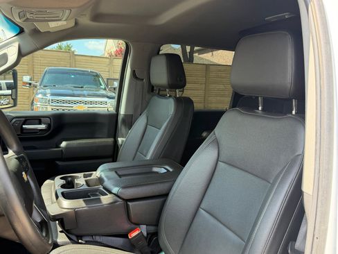 Used 2021 Chevrolet Silverado 2500 W/T w/ WT Convenience Package AWD/4WD image 19