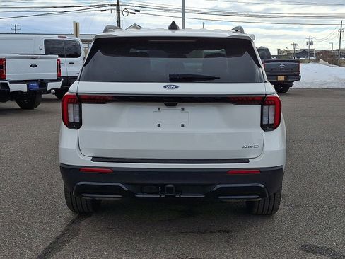 New 2026 Ford Explorer ST-Line w/ ST-Line Street Pack image 6