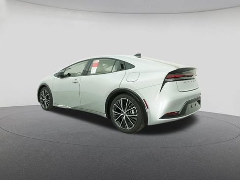 New 2026 Toyota Prius XLE image 21