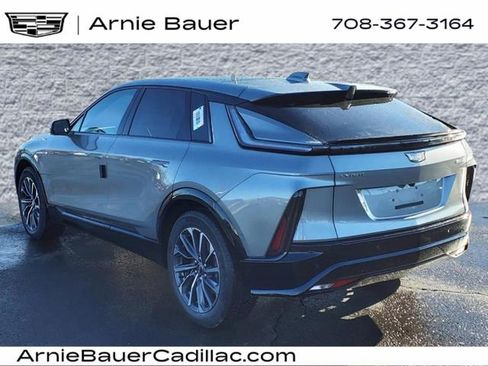 New 2025 Cadillac Lyriq Sport image 10