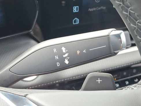 New 2027 Chevrolet Equinox LT w/ Convenience Package II FWD image 7