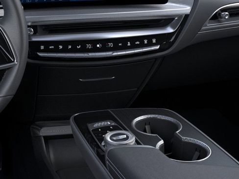 New 2026 Cadillac Lyriq Signature Sport image 24