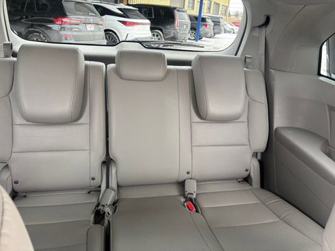 Used 2015 Honda Odyssey EX-L image 17