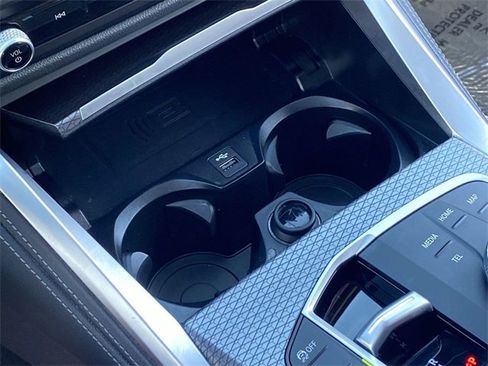 Certified 2025 BMW M440i Coupe w/ Premium Package image 33