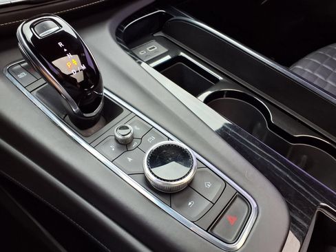 Certified 2024 Cadillac Escalade V AWD/4WD image 23
