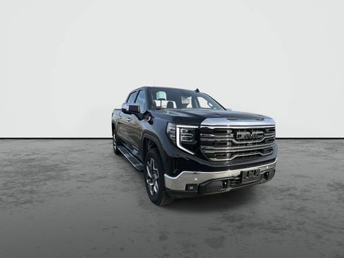 Used 2025 GMC Sierra 1500 SLT w/ SLT Premium Plus Package image 2