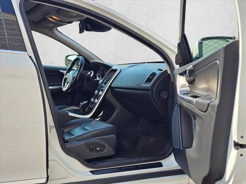 Used 2016 Volvo XC60 T5 Platinum AWD/4WD image 12