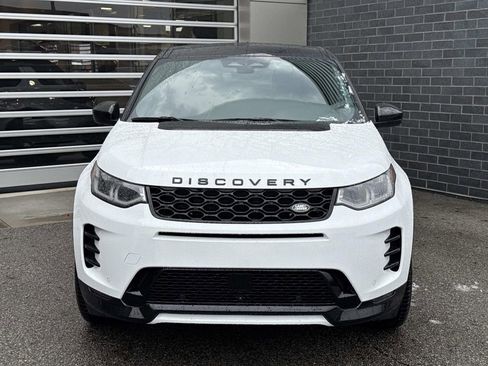 New 2026 Land Rover Discovery Sport Landmark image 2