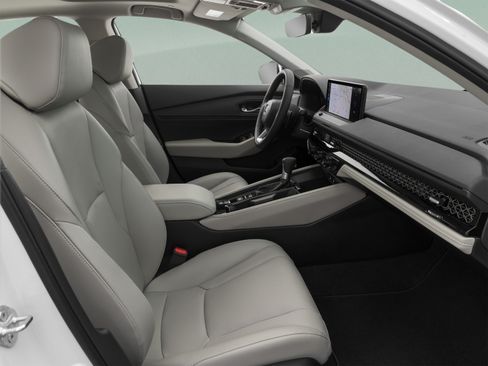 Used 2023 Honda Accord Touring image 28