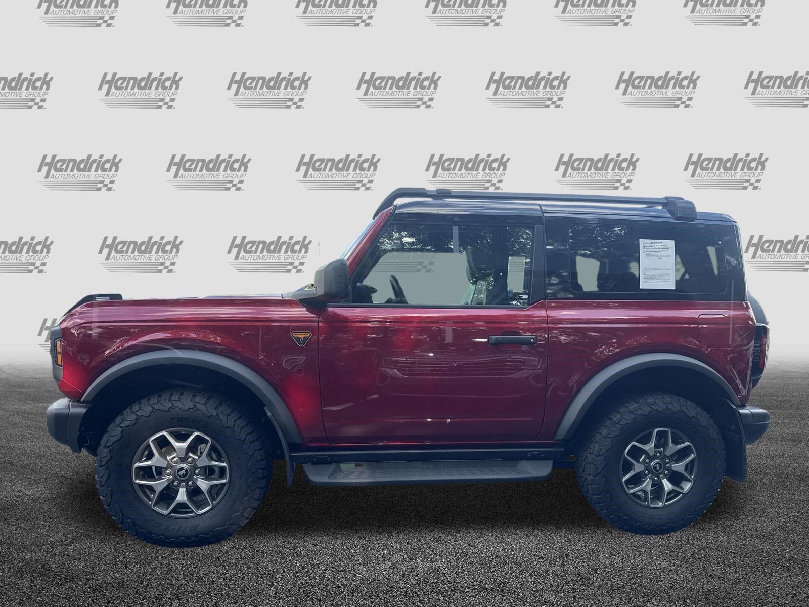 Used 2025 Ford Bronco Badlands AWD/4WD image 8
