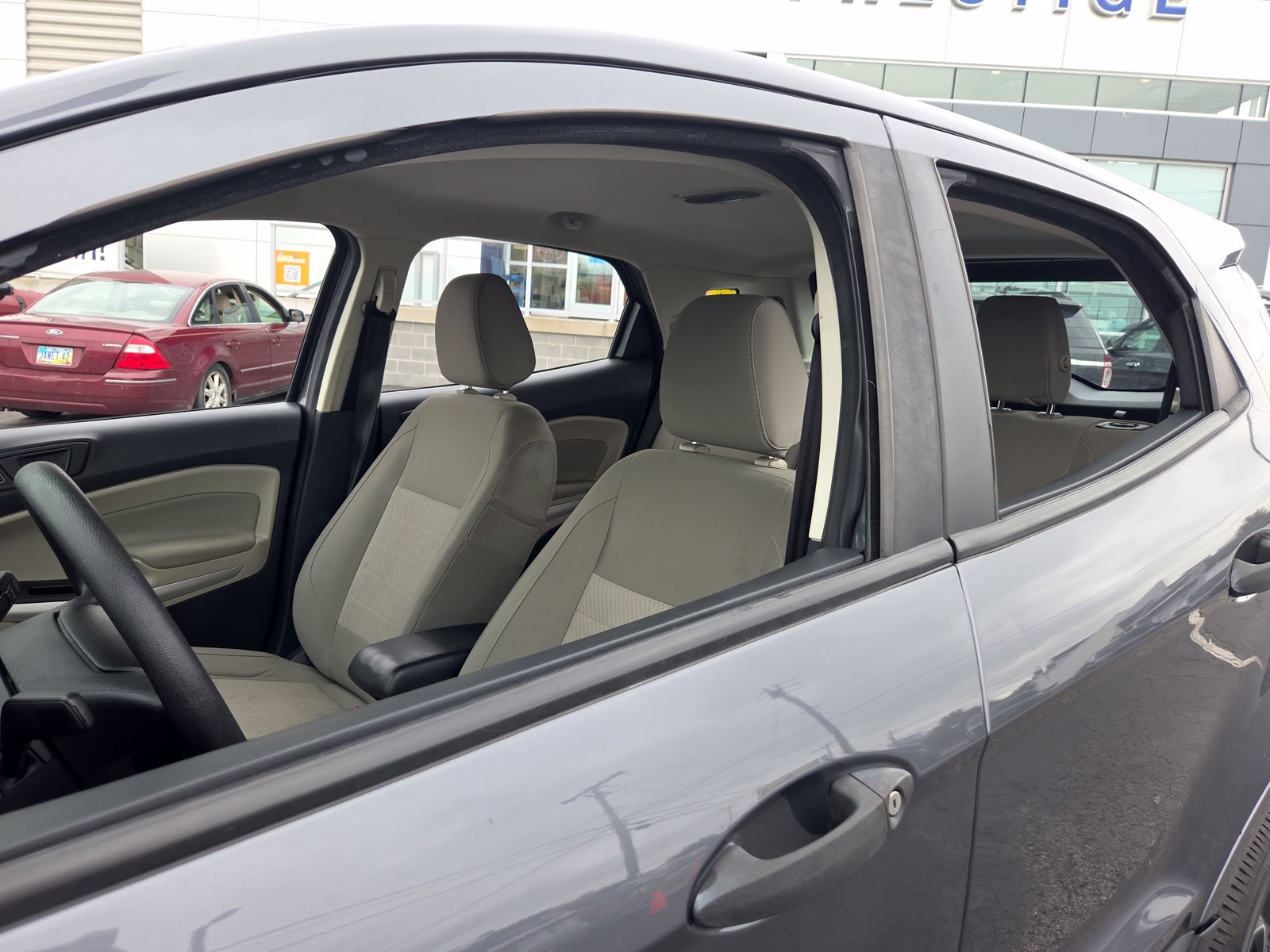 Used 2020 Ford EcoSport S FWD image 11