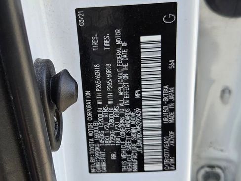 Used 2021 Lexus GX 460 Premium w/ Premium Plus Package image 23