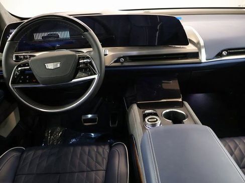 New 2026 Cadillac Vistiq Premium Luxury image 11