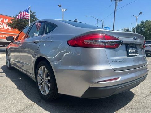 Used 2020 Ford Fusion SE FWD image 5
