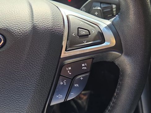 Used 2019 Ford Fusion Titanium AWD/4WD image 26