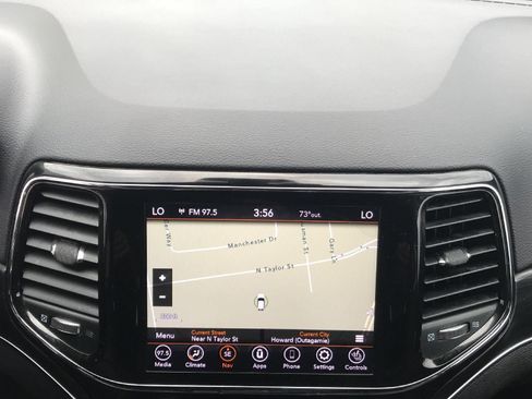 Used 2020 Jeep Grand Cherokee Limited w/ Trailer Tow Group IV AWD/4WD image 12