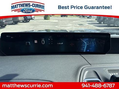 New 2026 Ford Expedition Platinum w/ Stealth Performance Package AWD/4WD image 18
