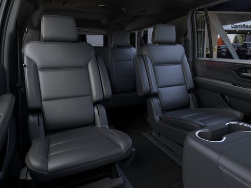 New 2026 GMC Yukon XL Denali w/ Denali Reserve Package AWD/4WD image 17