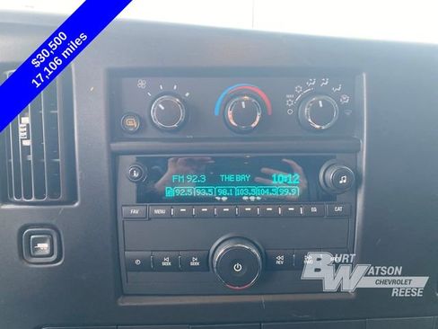 Used 2024 Chevrolet Express 2500 w/ Driver Convenience Package image 20