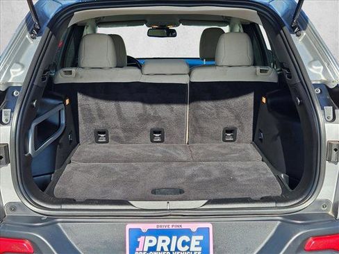 Used 2015 Jeep Cherokee Latitude FWD image 6
