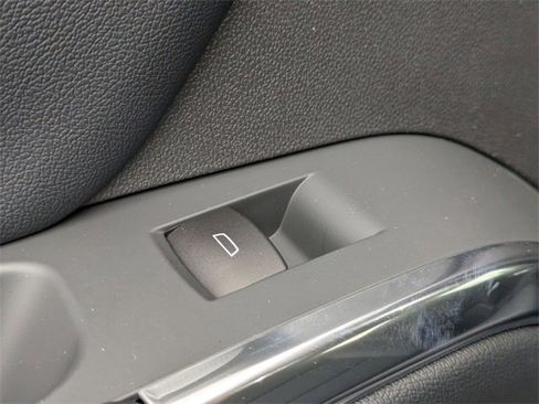 New 2026 Chevrolet Traverse Z71 image 24