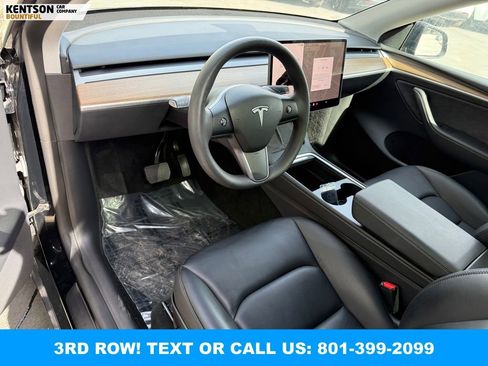 Used 2023 Tesla Model Y Long Range image 29