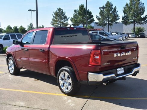 Used 2025 RAM 1500 Big Horn AWD/4WD image 9