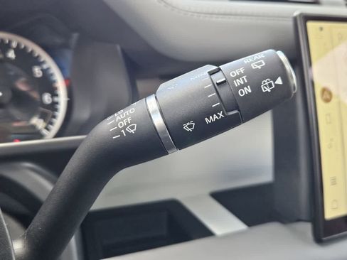 Certified 2023 Land Rover Defender 130 First Edition image 28