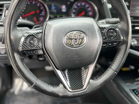 Used 2022 Toyota Camry XSE image 25