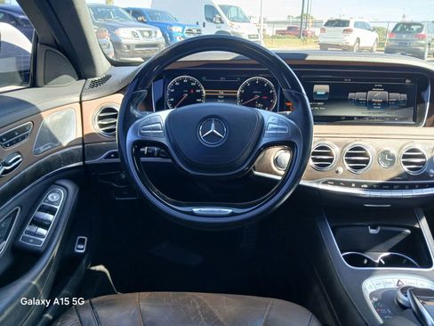 Used 2016 Mercedes-Benz S 550 Sedan image 27