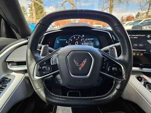 Used 2020 Chevrolet Corvette Stingray Preferred Cpe w/ 2LT Preferred Equipment Group RWD image 18